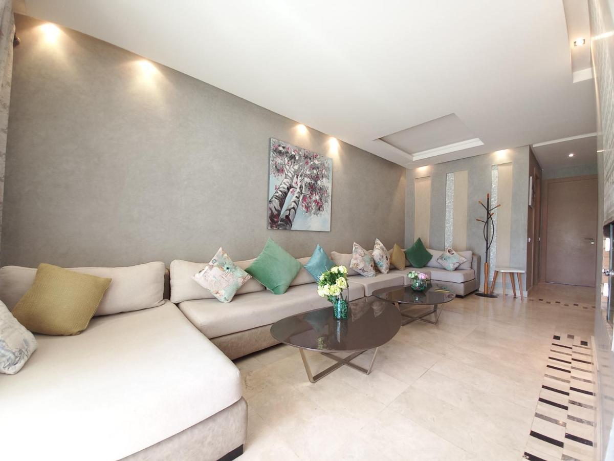 Prestigia De Luxe Apartamento *