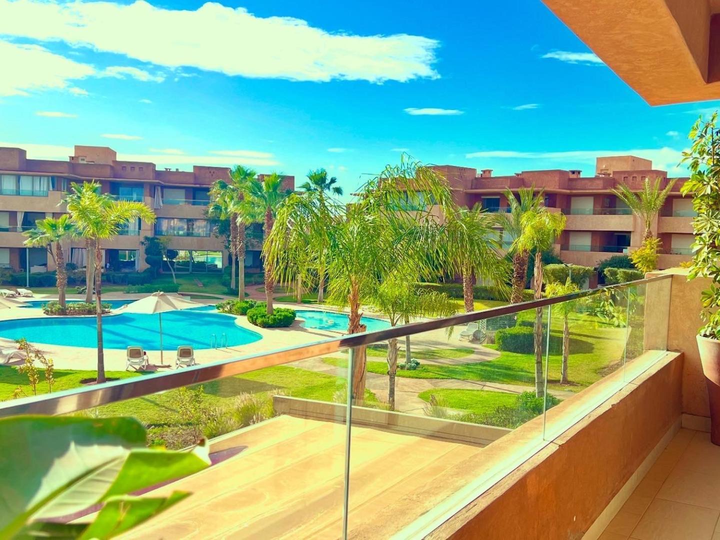Prestigia De Luxe Apartment *